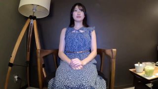 白衣甜美长腿萌妹，口交舔弄大力抽插后入猛操呻吟娇喘